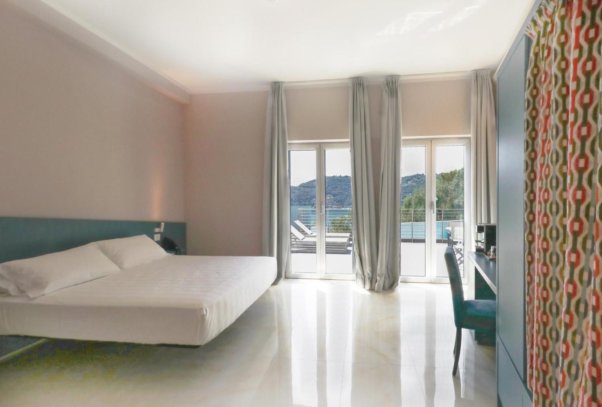 Junior Suite Private Pool,1601817655:JPEG